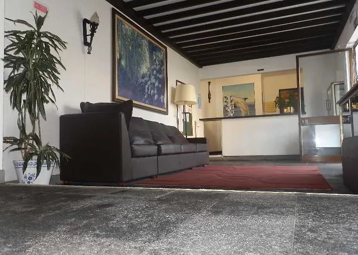 Apart-hotel Barracuda Ponta Delgada