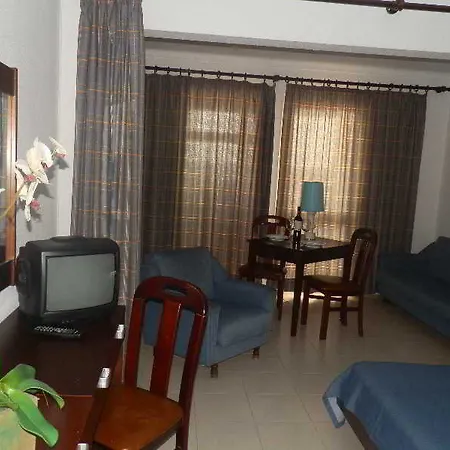 Apartahotel Barracuda 3*