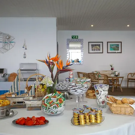 Barracuda Apartahotel 3*