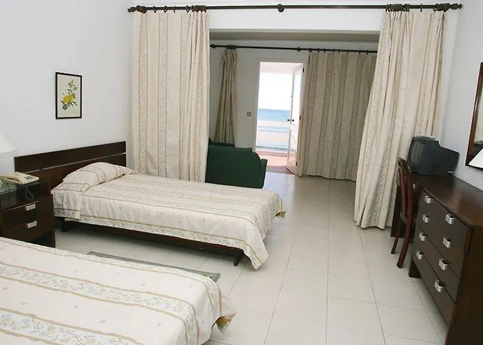 Aparthotel Barracuda Ponta Delgada (Sao Miguel)