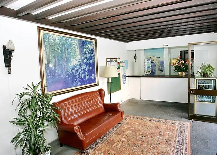 Aparthotel Barracuda