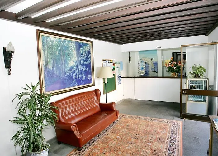 Aparthotel Barracuda Ponta Delgada (Sao Miguel)